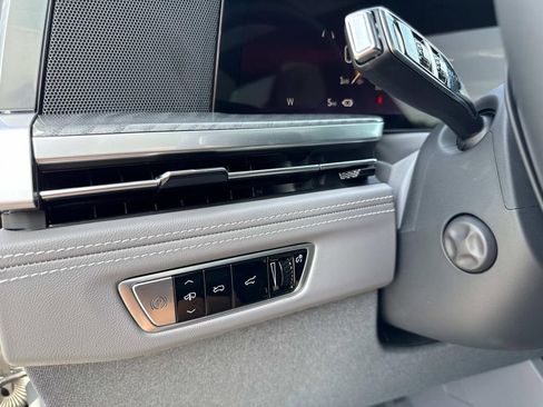 New 2026 Cadillac Escalade IQ Luxury 1 image 32