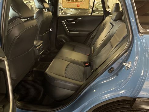 Certified 2025 Toyota RAV4 XSE w/ Advanced Technology Package AWD/4WD image 25