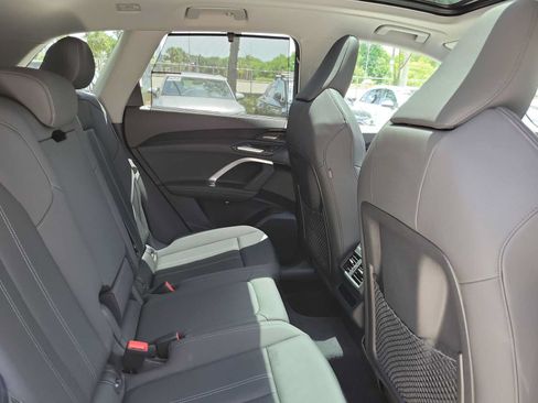 Certified 2025 Audi Q5 Premium Plus w/ Premium Plus AWD/4WD image 27