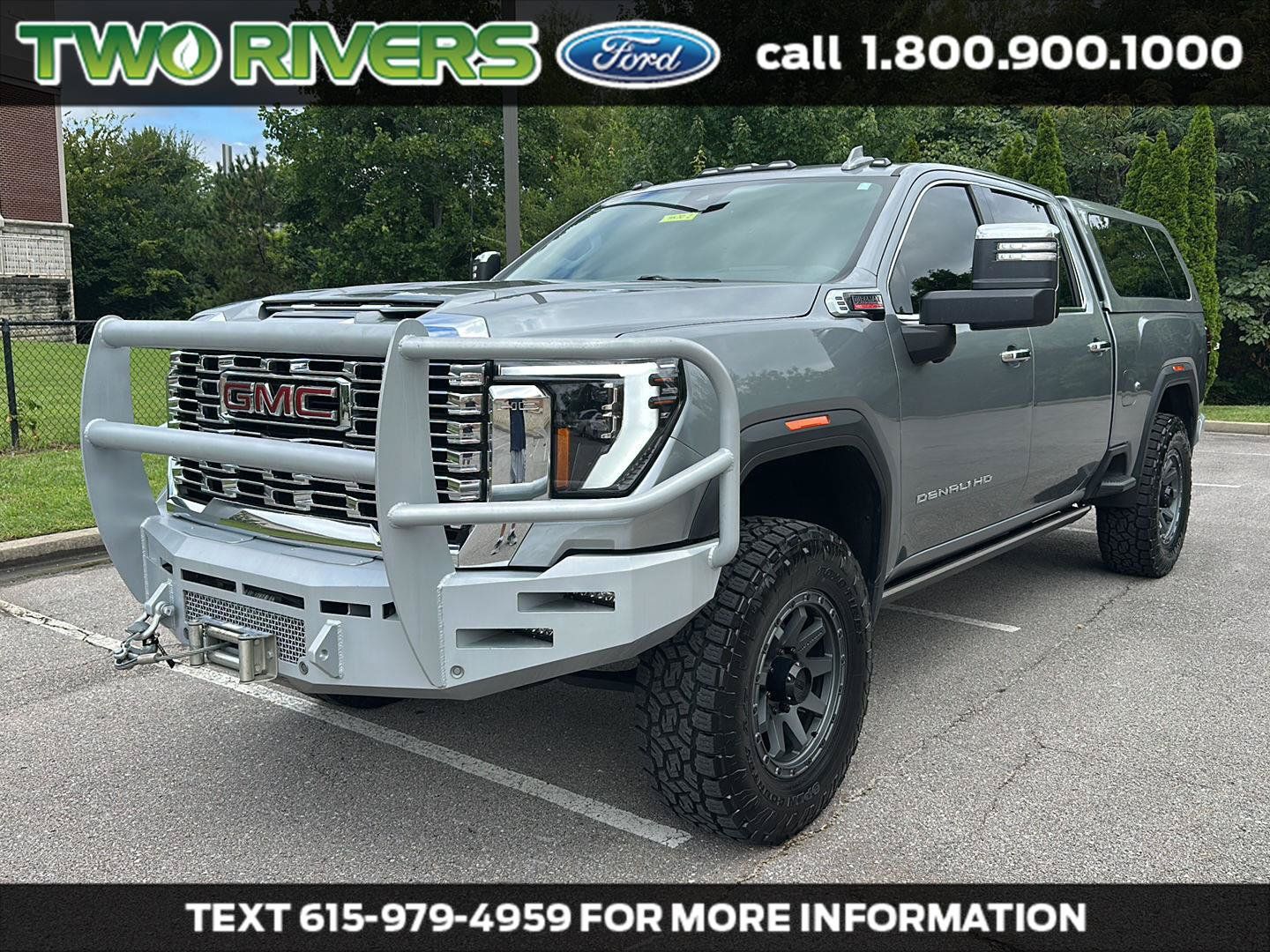 Used 2024 GMC Sierra 2500 Denali w/ Denali Reserve Package AWD/4WD image 1
