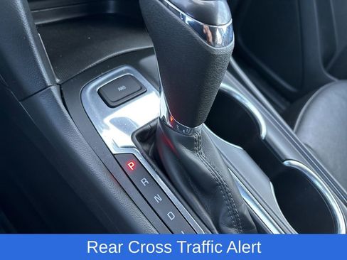 Used 2021 Chevrolet Equinox LT image 14