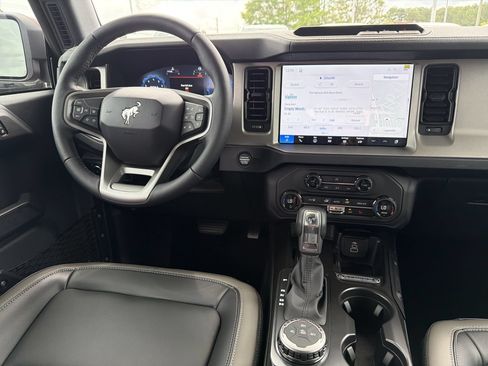 New 2026 Ford Bronco Outer Banks AWD/4WD image 3