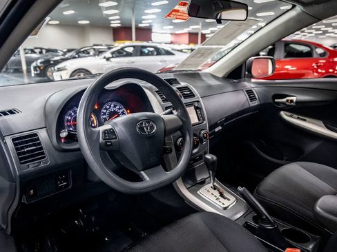 Used 2013 Toyota Corolla S FWD image 13
