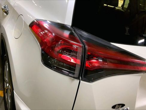 Used 2017 Toyota RAV4 Limited w/ All Weather Liner Package image 29