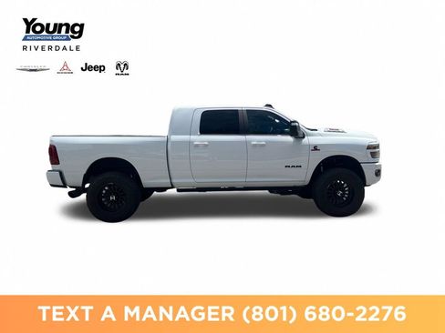Used 2025 RAM 2500 Laramie AWD/4WD image 6