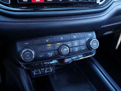 Used 2021 Dodge Durango R/T w/ Blacktop Package image 21