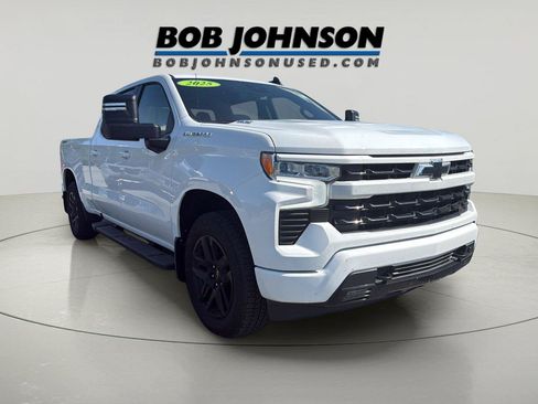 Used 2025 Chevrolet Silverado 1500 RST w/ Protection Package AWD/4WD image 2