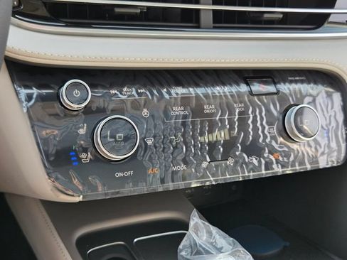 New 2027 INFINITI QX60 Luxe w/ Cargo Package FWD image 29