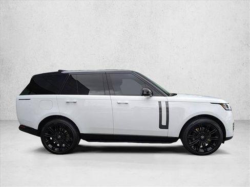 Certified 2025 Land Rover Range Rover Autobiography AWD/4WD image 4