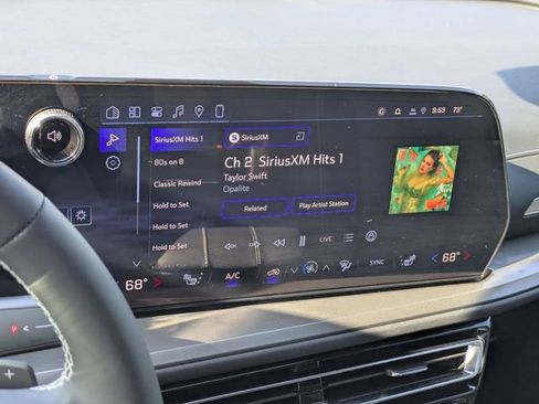 New 2026 Chevrolet Traverse LT w/ Sun and Wheel Package image 17