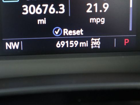 Used 2023 Cadillac XT6 Premium Luxury image 42