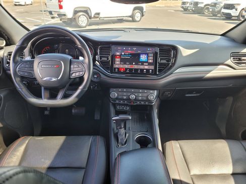 Used 2025 Dodge Durango GT AWD/4WD image 16