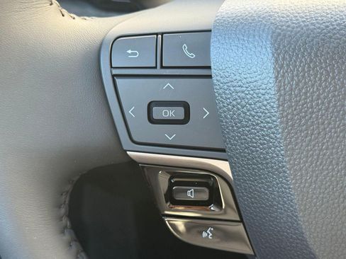 New 2026 Toyota Camry Hybrid AWD/4WD image 18