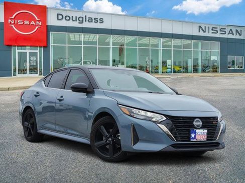 Certified 2024 Nissan Sentra SR FWD image 1