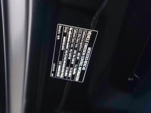 Used 2021 Mercedes-Benz E 450 Cabriolet image 36