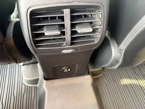 Used 2022 Ford Escape Titanium w/ Titanium Elite Package AWD/4WD image 43