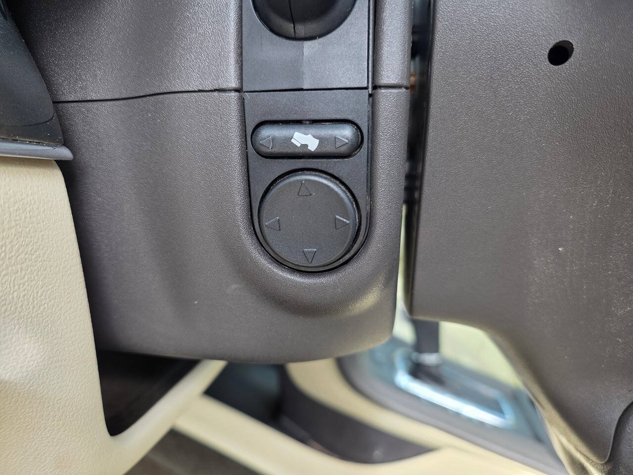 Used 2016 Lincoln MKT AWD w/ Equipment Group 201A image 14