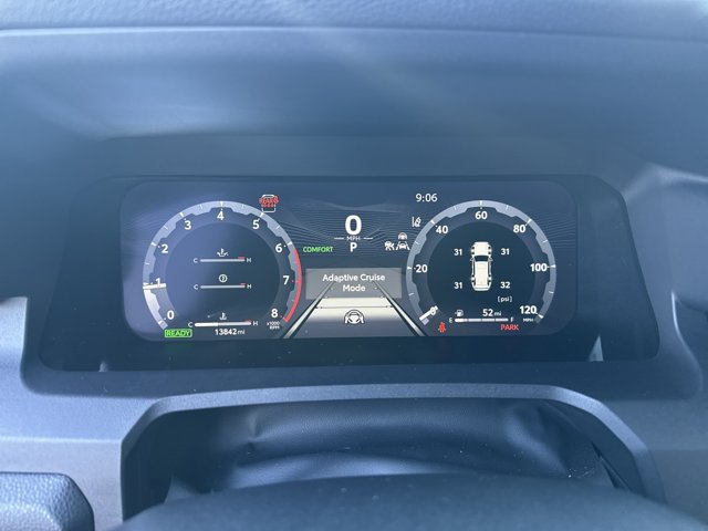 Used 2025 Toyota 4Runner Limited AWD/4WD image 28