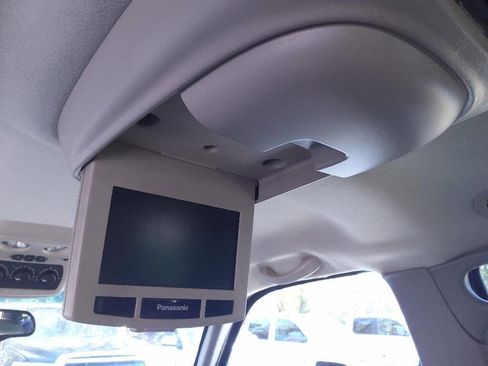 Used 2004 Chevrolet Tahoe LT w/ LT Preferred Equipment Group image 13