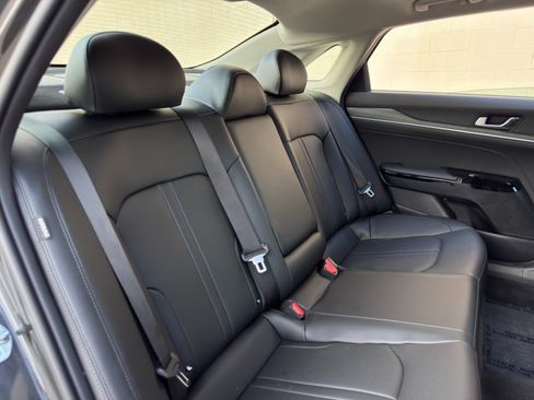Used 2025 Kia K5 EX FWD image 39
