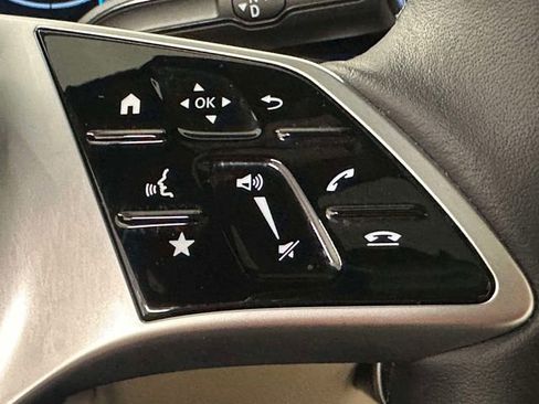 Certified 2026 Mercedes-Benz GLB 250 4MATIC image 27
