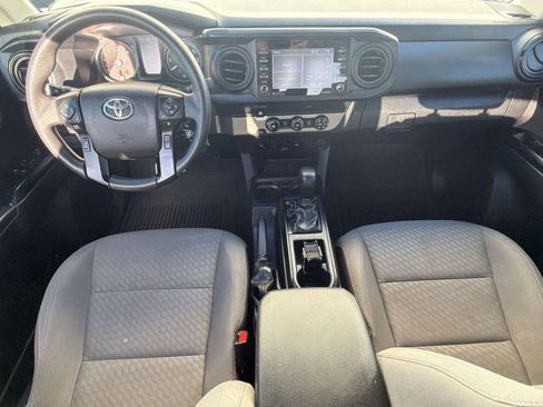 Used 2023 Toyota Tacoma SR RWD image 15