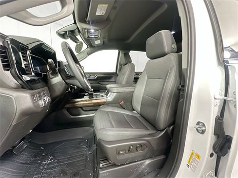 Used 2023 GMC Sierra 1500 Elevation image 11