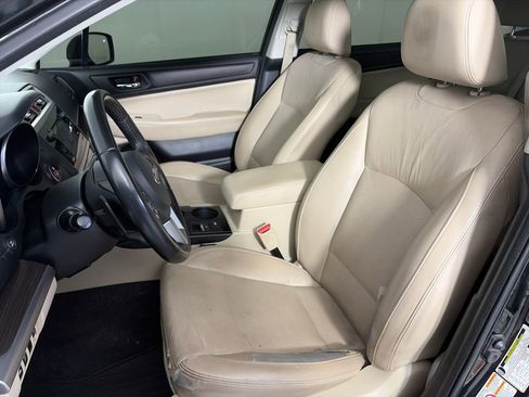Used 2017 Subaru Legacy 2.5i Limited AWD/4WD image 11