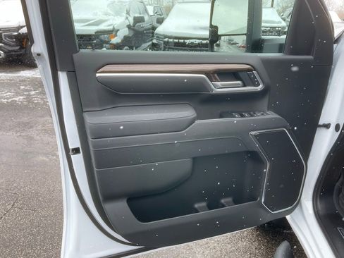 New 2026 Chevrolet Silverado 2500 LT w/ Trail Boss Package image 9