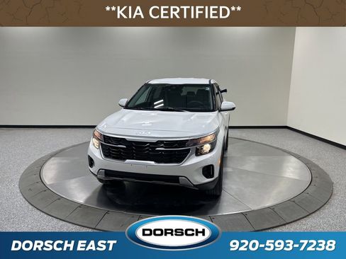 Used 2025 Kia Seltos LX image 1