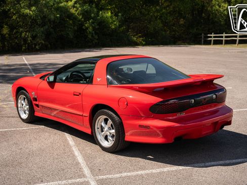 Used 2000 Pontiac Firebird Formula w/ NHRA Formula Pkg image 12