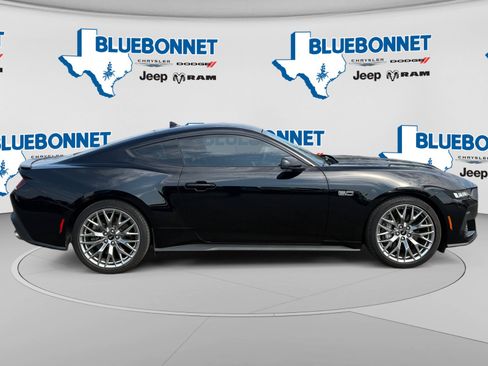 Used 2024 Ford Mustang GT Premium RWD image 4