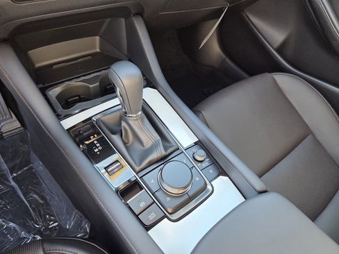 New 2026 MAZDA MAZDA3 Hatchback w/Premium Plus Pkg AWD/4WD image 24