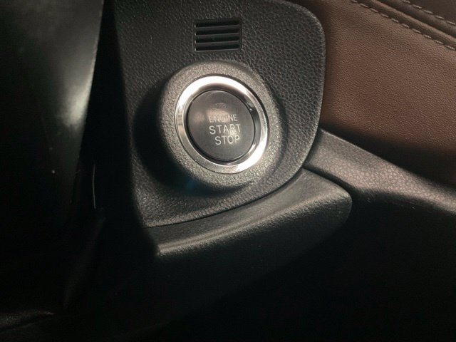 Used 2024 Subaru Outback Touring XT AWD/4WD image 13
