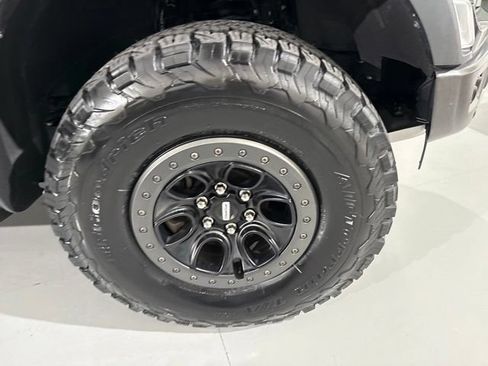 Used 2022 Ford F150 Raptor w/ Equipment Group 801A High AWD/4WD image 11