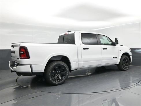 New 2026 RAM 1500 4x4 Crew Cab image 8