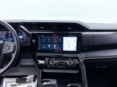 Used 2025 GMC Sierra 1500 AT4X image 11