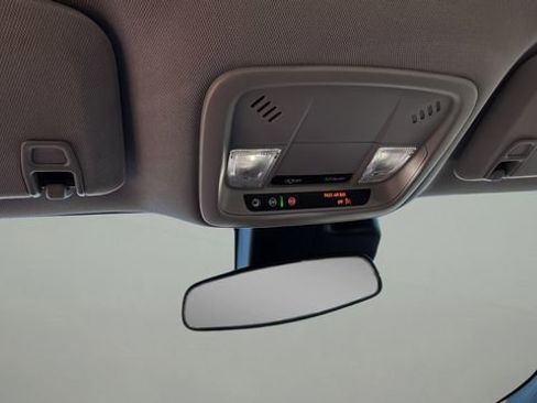 Used 2024 Chevrolet Malibu LT image 27