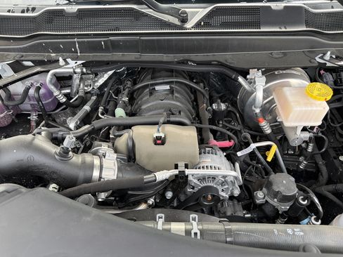 Used 2025 RAM 3500 Big Horn AWD/4WD image 31