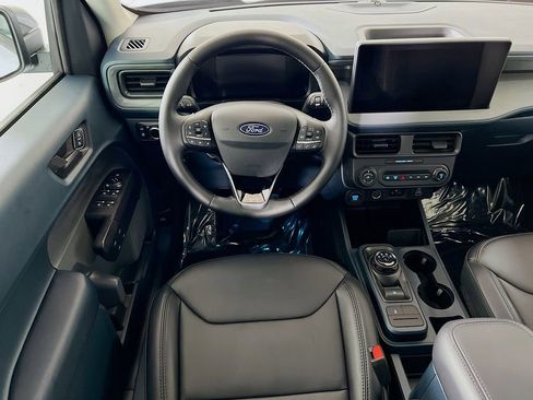 New 2026 Ford Maverick Lariat w/ Black Appearance Package image 27