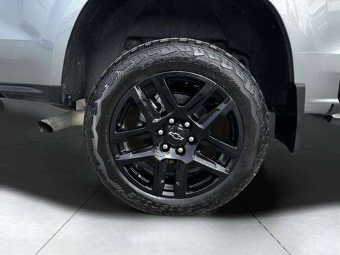 Used 2025 Chevrolet Colorado Z71 w/ Z71 Convenience Package 2 AWD/4WD image 55