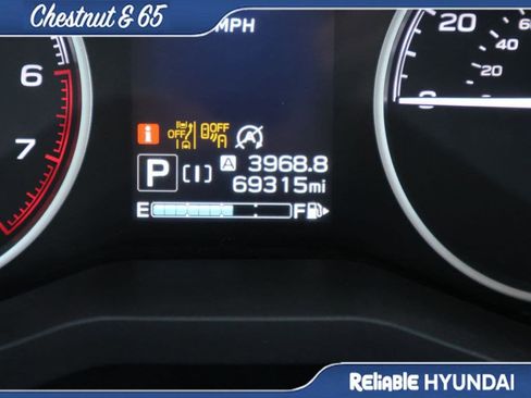 Used 2022 Subaru Forester Premium AWD/4WD image 32