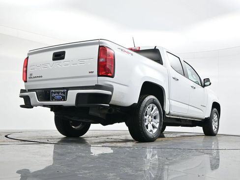 Used 2022 Chevrolet Colorado LT w/ Luxury Package image 50