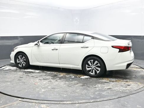 Used 2021 Nissan Altima 2.5 S image 4