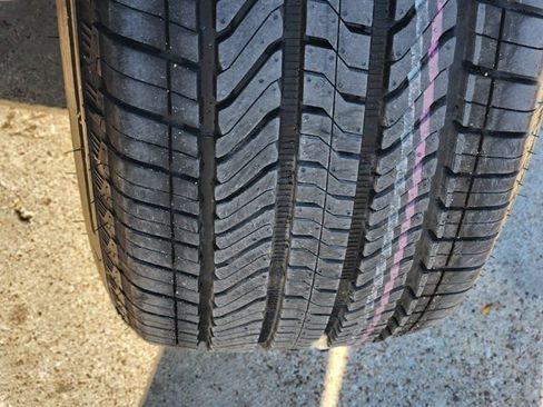 Used 2022 Chevrolet Silverado 1500 LT image 20