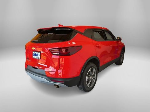Used 2025 Chevrolet Blazer LT image 6