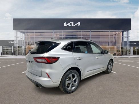 Used 2023 Ford Escape ST-Line w/ Cold Weather Package image 8