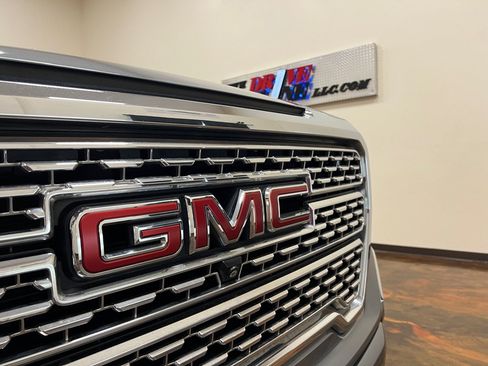 Used 2020 GMC Sierra 1500 Denali w/ Denali Ultimate Package AWD/4WD image 53