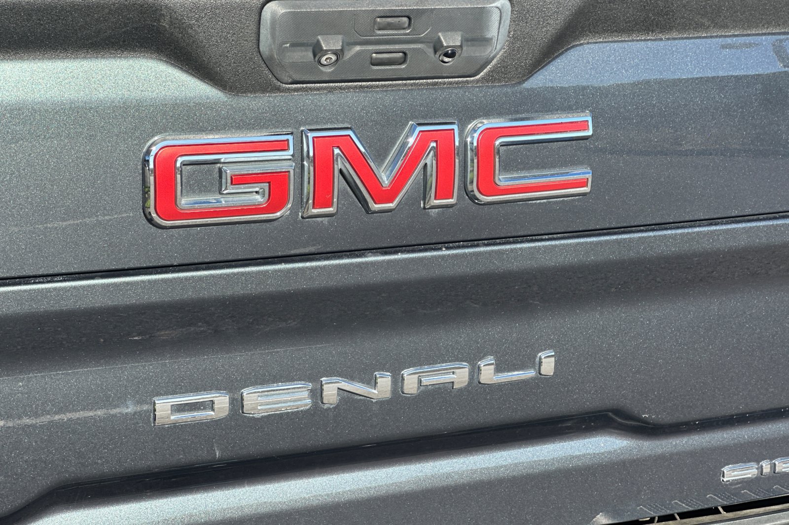 Used 2021 GMC Sierra 2500 Denali w/ Denali Ultimate Package AWD/4WD image 31