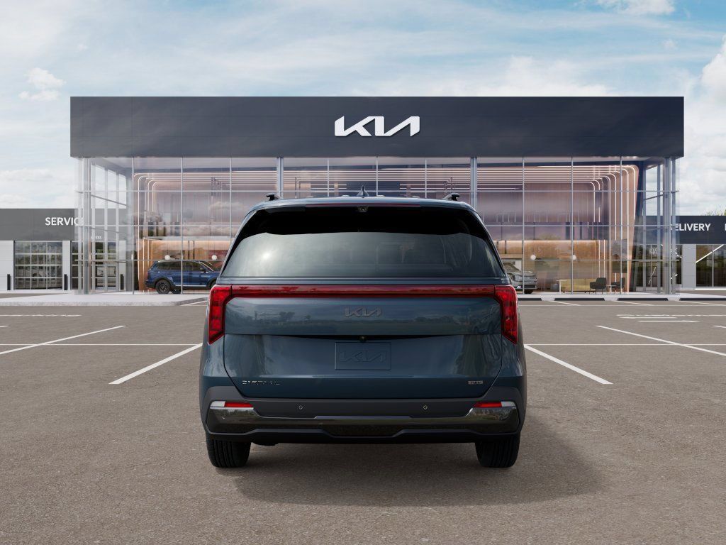 New 2025 Kia Carnival SX w/ SX Dark Edition Package FWD image 5